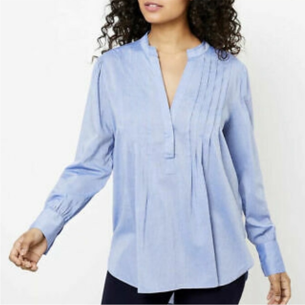 Loft Pintucked Tunic Top in Light Iris Blue, size Medium